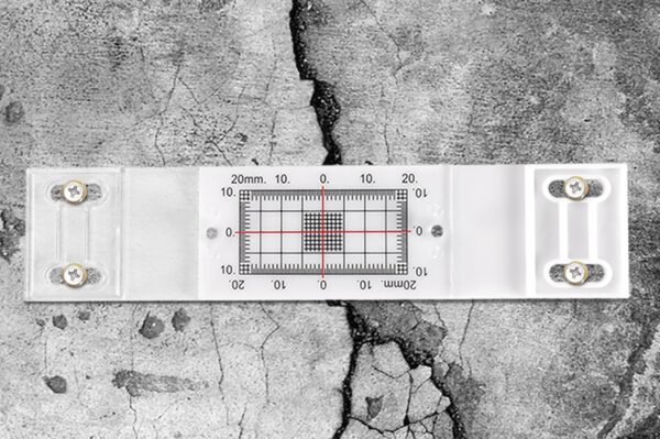 Crack Gauge Monitor